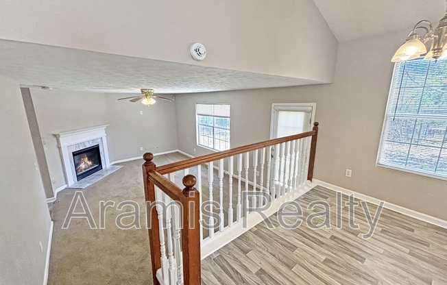 5820 WELLBORN OAKS CT