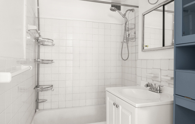 1 bed, 1 bath, 635 sqft, $4,150, Unit 12A