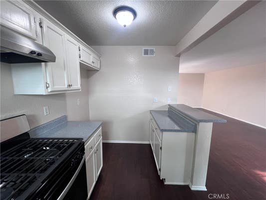 11254 OXNARD ST