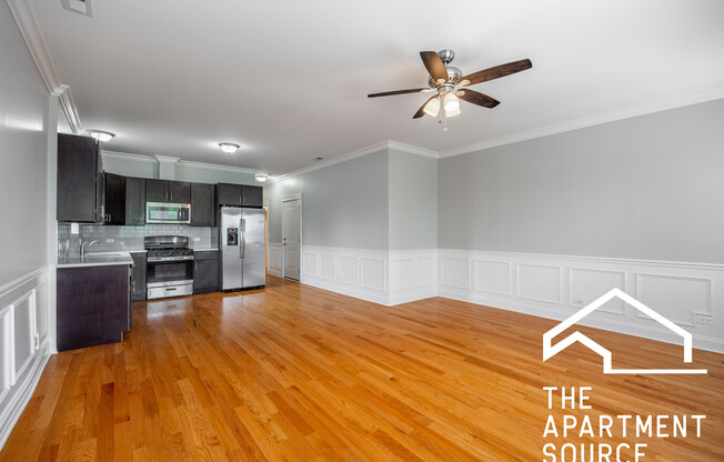 738 North Avers Avenue
