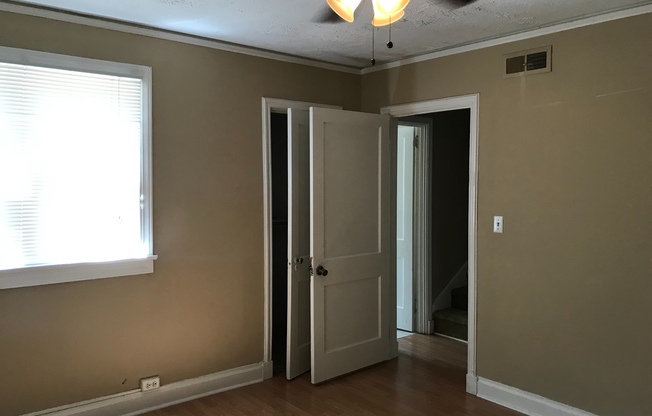 3 beds, 2 baths, $1,800