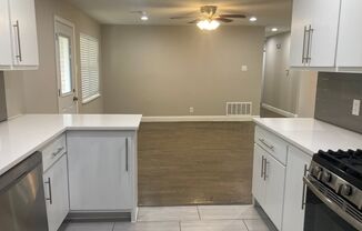 3 beds, 2 baths, $2,500