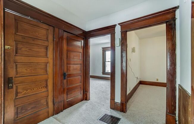 888-890 Studer Ave