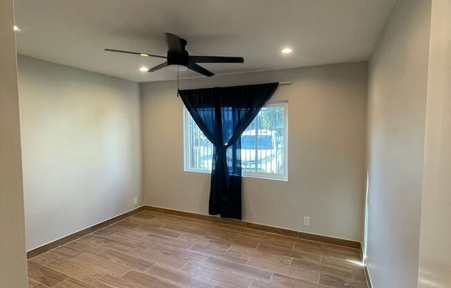 MANHATTAN LUXURY APARTMENTS LLC