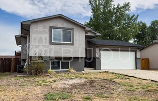 3 beds, 2 baths, $2,100