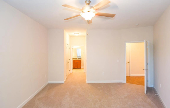 1 bed, 1.5 baths, 1,089 sqft, $1,380, Unit 20-W/D