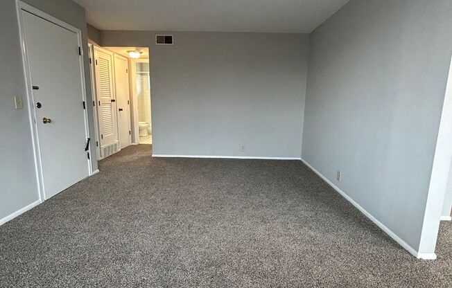 Eleganz Rentals (4623 N 56th Street)