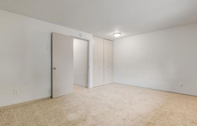 2 beds, 1.5 baths, 1,100 sqft, $1,750, Unit 7