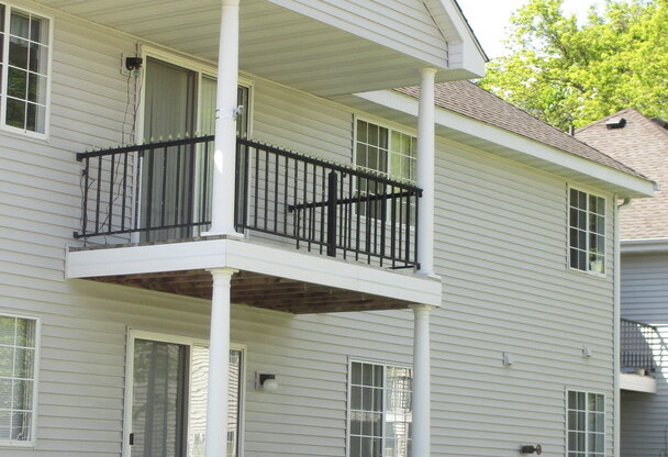 2 beds, 1 bath, 985 sqft, $1,785, Unit 4065-3