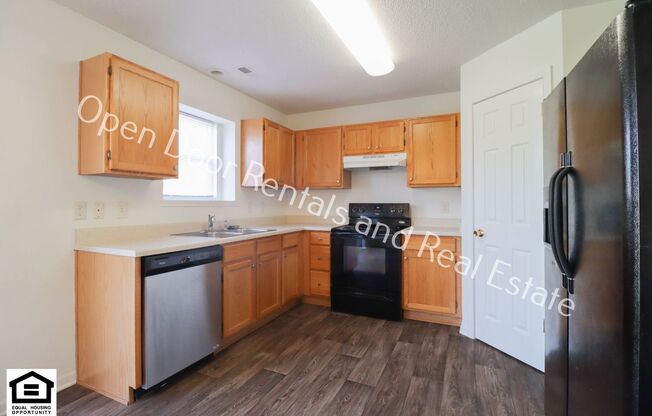 3 beds, 2 baths, $1,700