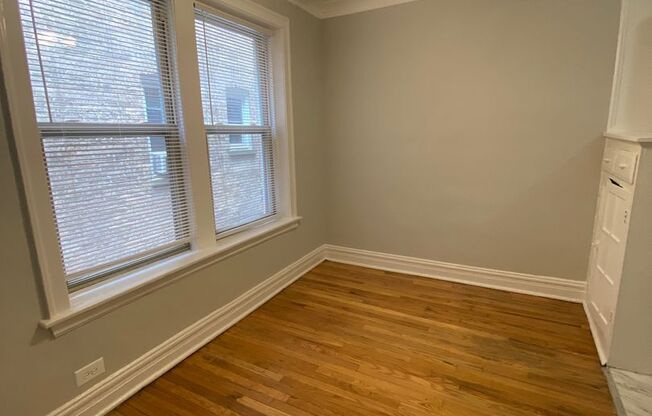 1525 W Estes, LLC
