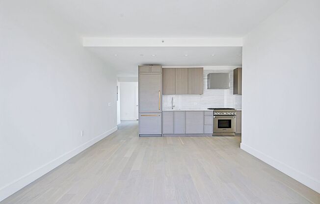 2 beds, 2 baths, 1,031 sqft, $5,750, Unit 7B