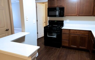 1 bed, 1 bath, $975, Unit 2-107