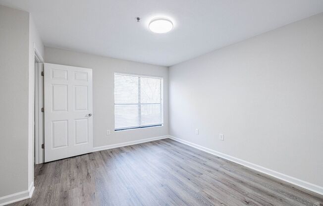 2 beds, 2 baths, 933 sqft, $1,685, Unit C-133