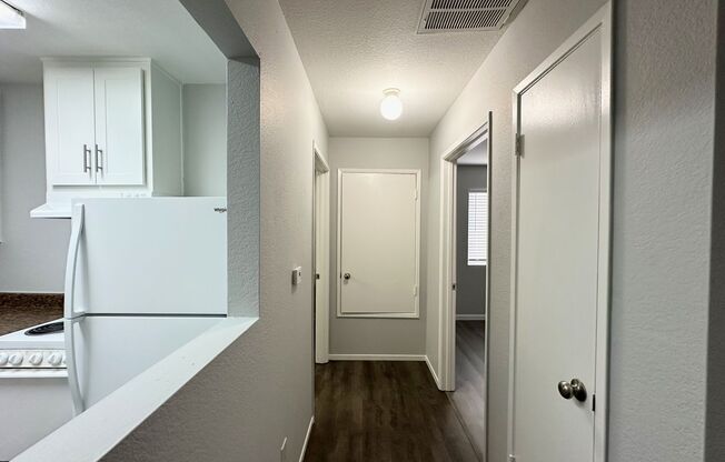 1 bed, 1 bath, 610 sqft, $1,200, Unit DEL-02