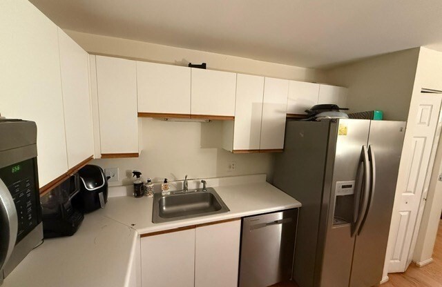 2 beds, 2 baths, 1,206 sqft, $2,800, Unit 602