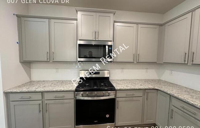 607 GLN CLOVA DR