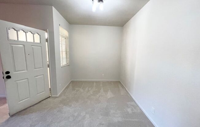 One Bedroom Condo in the Stagecoach Community