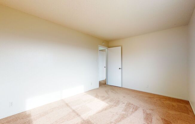 2 beds, 2 baths, $2,450, Unit Apt D