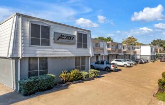 Shelby 2707 Apartments