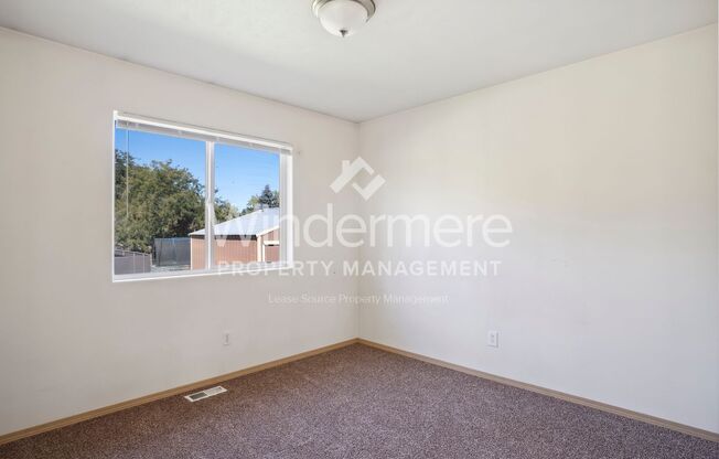 3 beds, 2 baths, 1,475 sqft, $1,700, Unit 13703