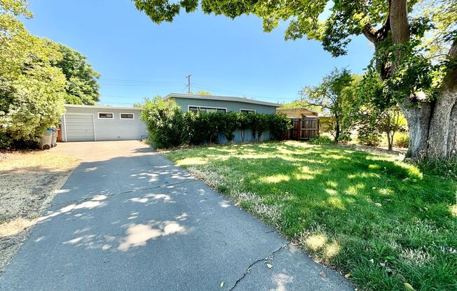 Light and Airy 3 bed 3 bath Home in East Davis