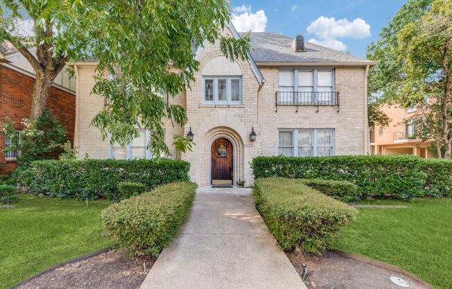 4000 Hawthorne Avenue