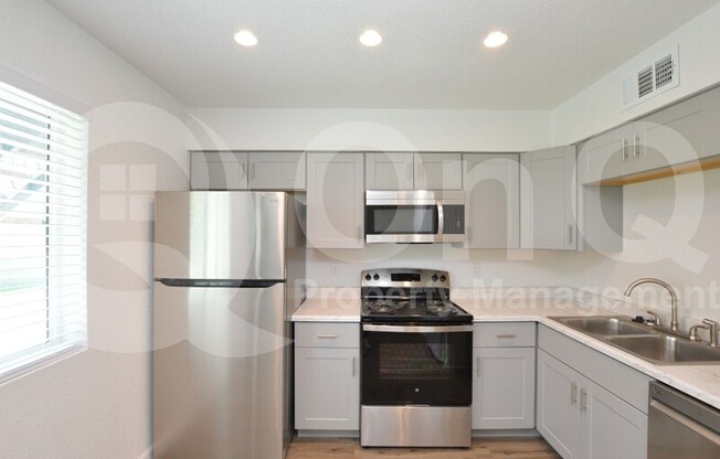 137 N PHYLLIS