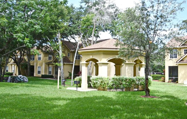 864 Grand Regency Pointe