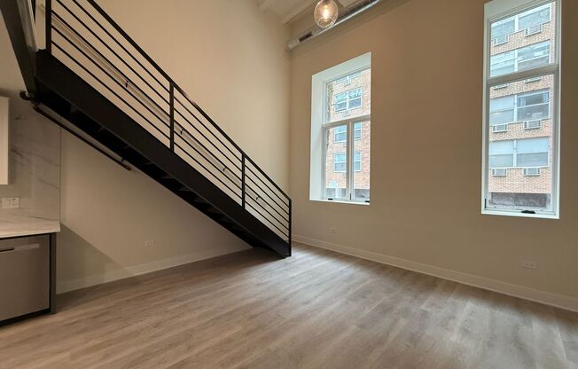 1 bed, 1 bath, 768 sqft, $2,795, Unit 104