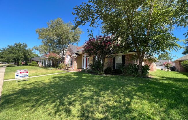 POOL in North Bossier...Close to Barksdale Air Force Base