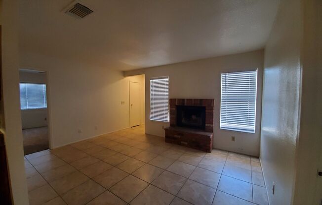 2 beds, 2 baths, $1,525