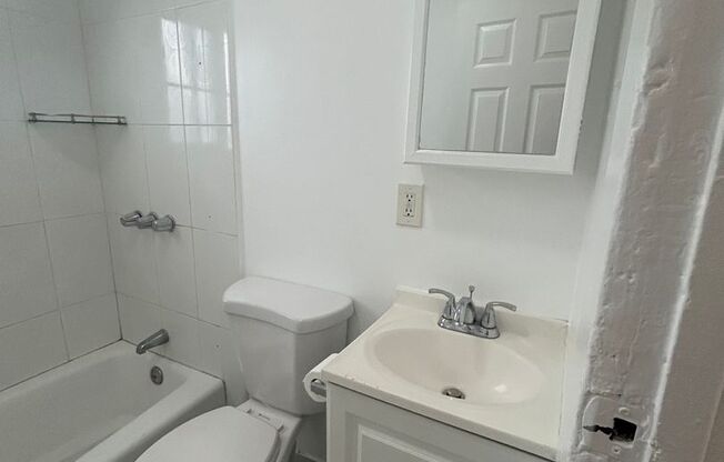 1 bed, 1 bath, $500, Unit 1479