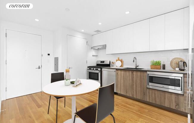 Studio, 1 bath, $4,100, Unit 2_310