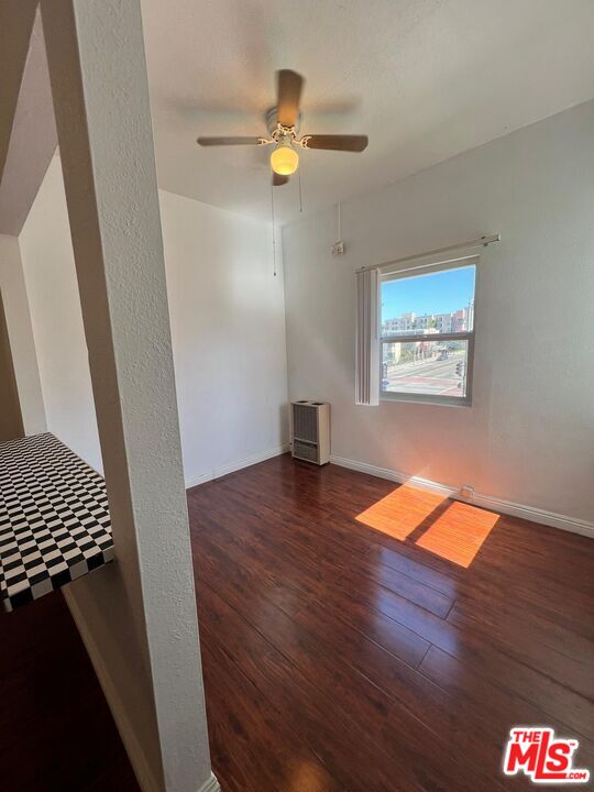 110 S SOTO ST
