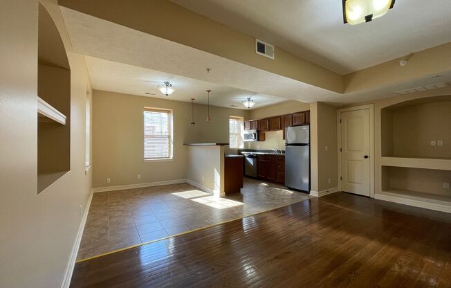 1 bed, 1 bath, 900 sqft, $1,295, Unit Unit 203 A900