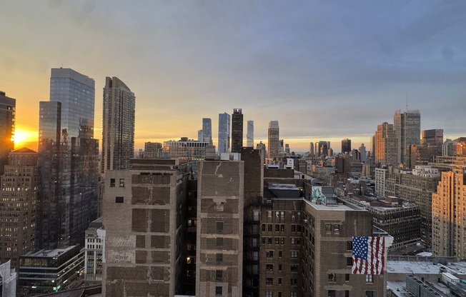 Studio, 1 bath, $4,000, Unit PHA