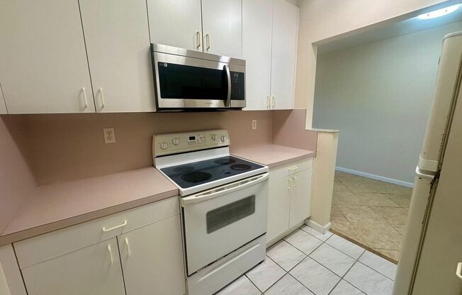 1 bed, 1 bath, $1,600