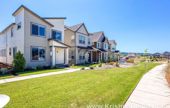 *NEW Construction* Stunning 3BD, 2.5 BA* Singla Family Home Featuring Modern Upgrades* in South Hillsboro Reed's Crossing Community*