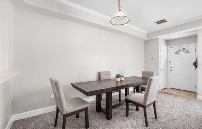 Beautiful 2/2.5 in Beacon Hill