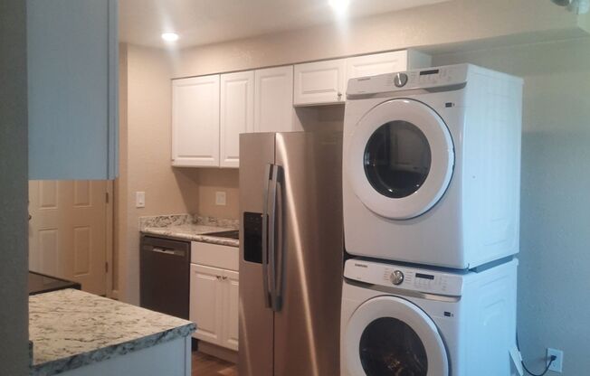 Canyon Club Apartments