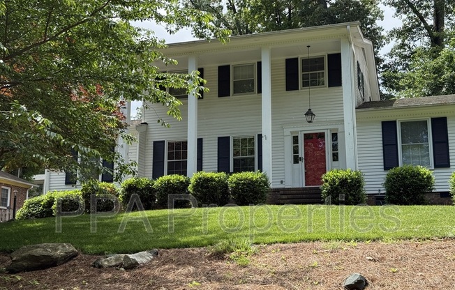 2115 CHURCHILL DR