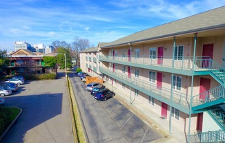 Spacious 2 Bed 2 Bath Hillsboro Village Apartment