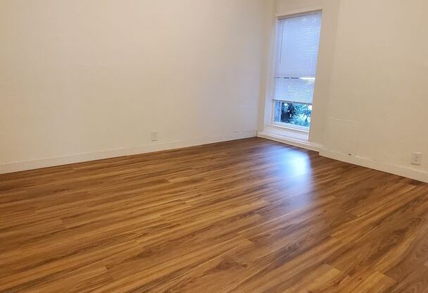 1 bed, 1 bath, $1,745, Unit 202