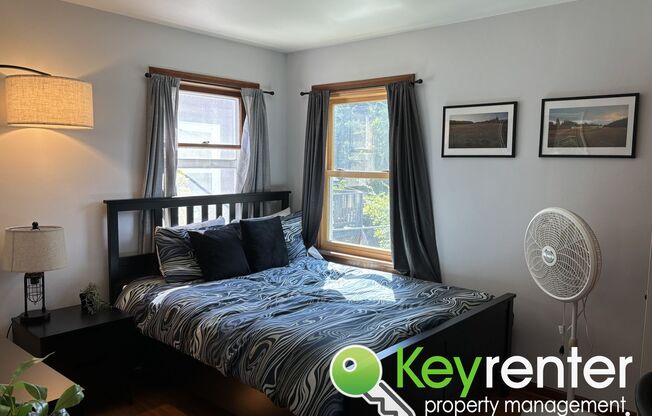 2 beds, 1 bath, $2,800