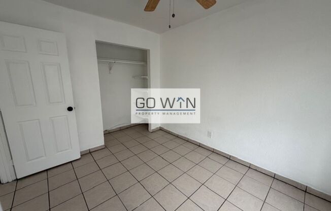 2 beds, 1 bath, 750 sqft, $1,199, Unit 4