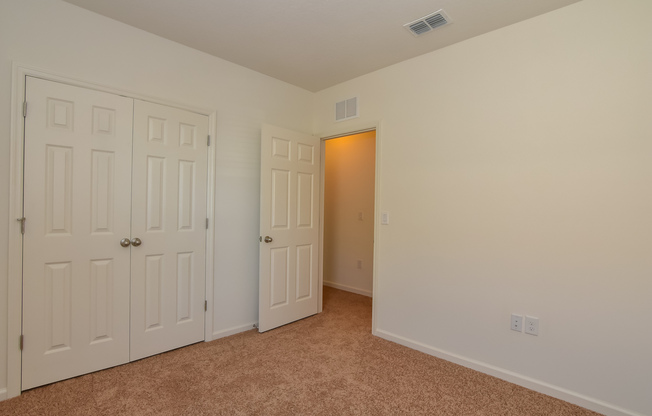 3 beds, 2 baths, $2,500