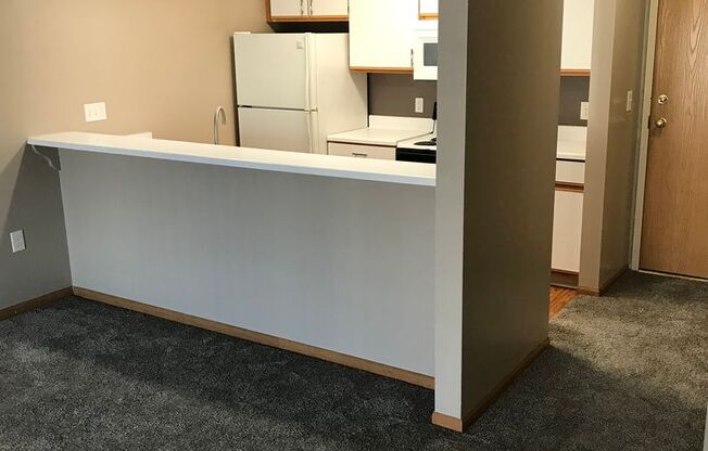 1 bed, 1 bath, 772 sqft, $1,039, Unit 2-204