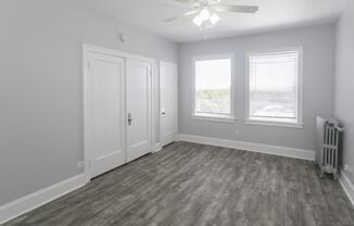 Studio, 1 bath, $1,090, Unit 302