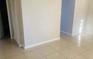 2 beds, 1 bath, $1,275